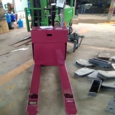 Xe nâng cũ 1,5 Tân Nhật Bản