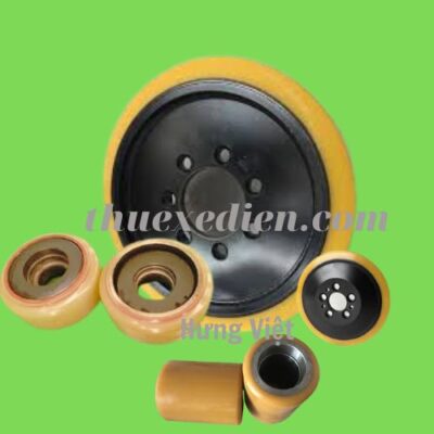 Bộ bánh xe Pu màu vàng của xe nâng Doosan
