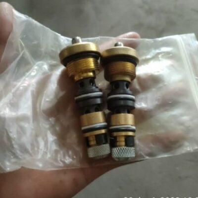 Van xả nhớt an toàn xe nâng tay 5 tấn